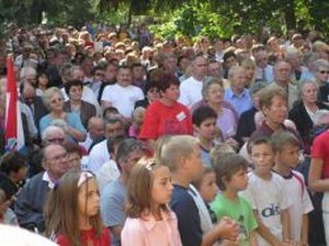 Svijet_mladih_i_starih_u_vjeri.JPG