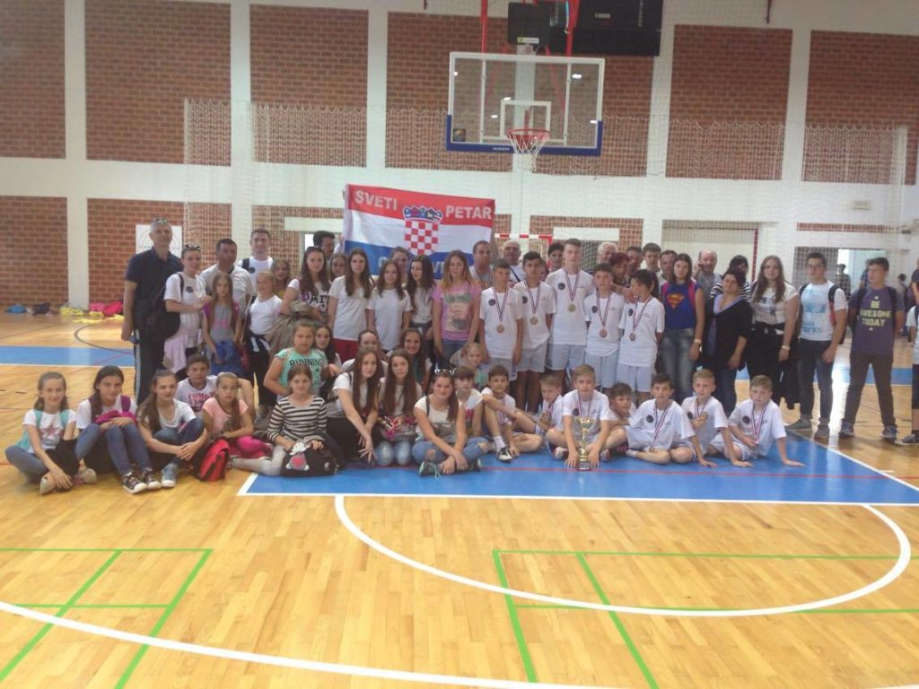 13383903_10154135656106590_1751446957_o_bronca_drzavno_natjecanje_kosarka_OS_Sveti_Petar_Orehovec