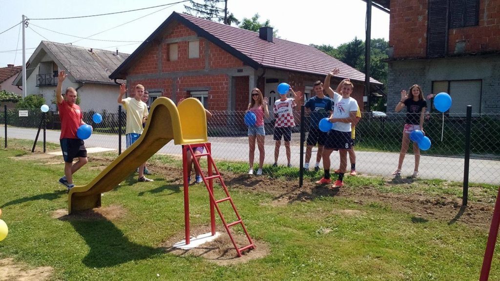 13499744_1026158667462406_265716893_o_Cubinec_otvaranje_obnova_igralista_by_Mario_Rajn