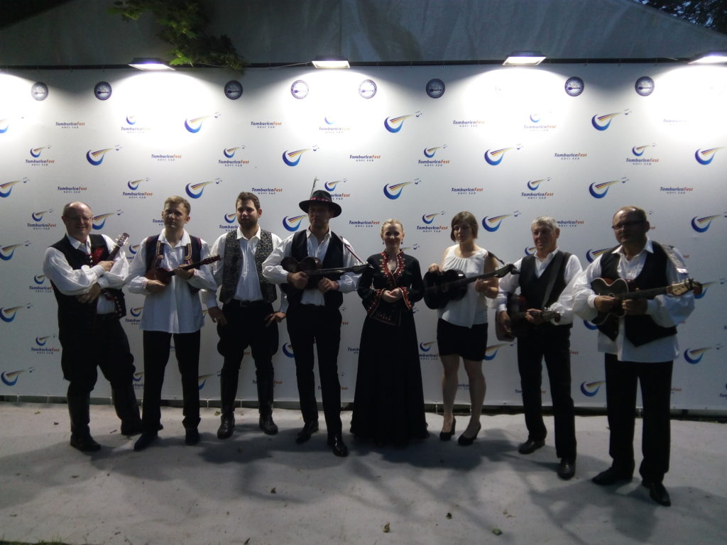 slika 7_svjetski_Tamburica_fest_Stjepan_Fortuna_vokalni_solist_Novi_sad