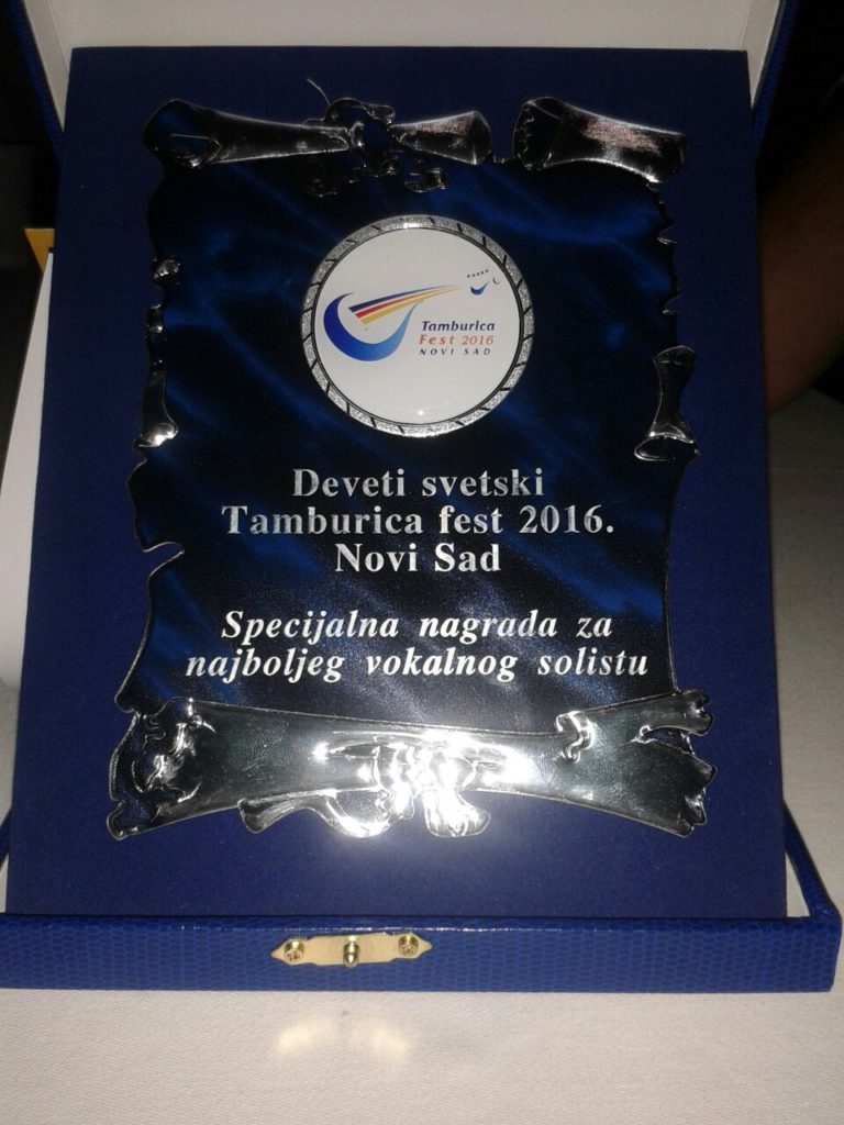 slika 8_svjetski_Tamburica_fest_Stjepan_Fortuna_vokalni_solist_Novi_sad