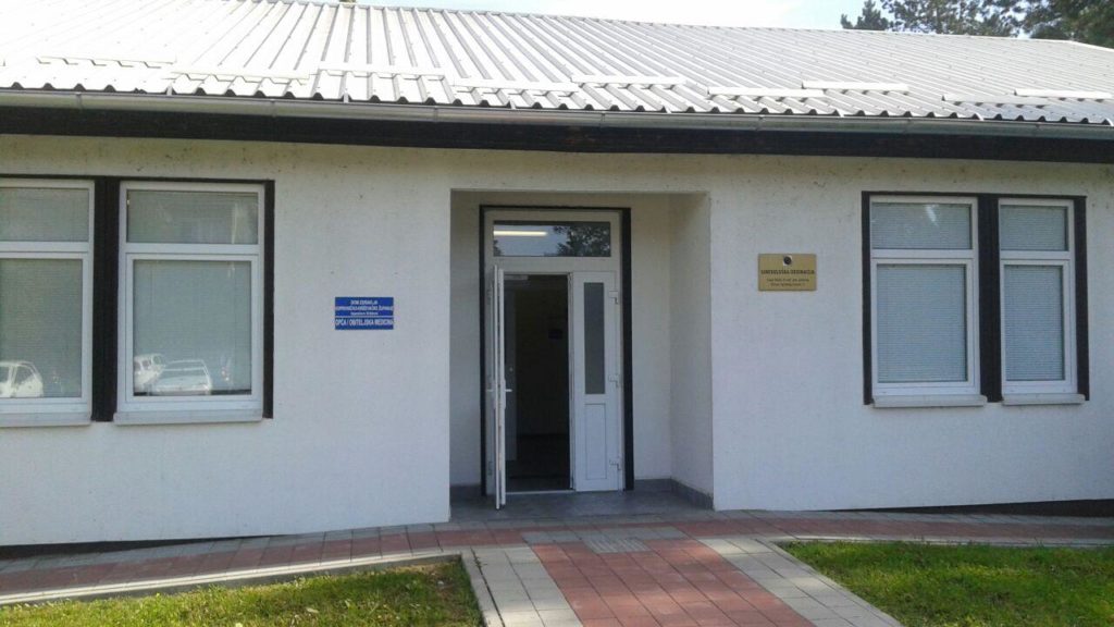 photo_2016-09-29_12-37-07_40_dana_za_zivot_molitva_pobacaj_transparenti_abortus
