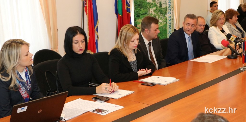 img_5656m_prilika_za_sve_pomocnici_u_nastavi_teskoce_u_razvoju