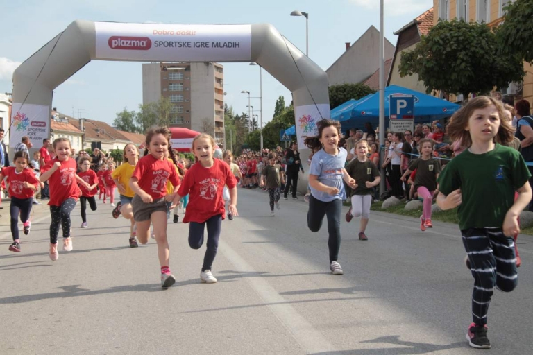 Turneja radosti Plazma Sportskih igara mladih: djeca preplavila Križevce