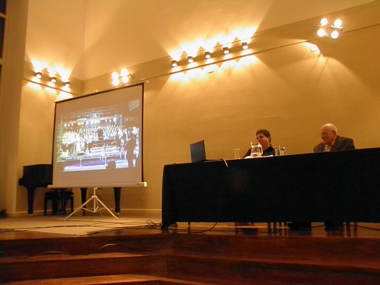 Maestro Vladimir Kranjčević na tribini u Križevcima 23. ožujka 2017. godine (foto R.Matić)