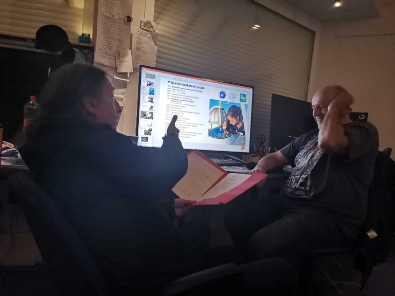 Razgovor s Koradom Korlevićem o aktivnostima na zvjezdarnici u Tičanu (foto Robert Pittner)